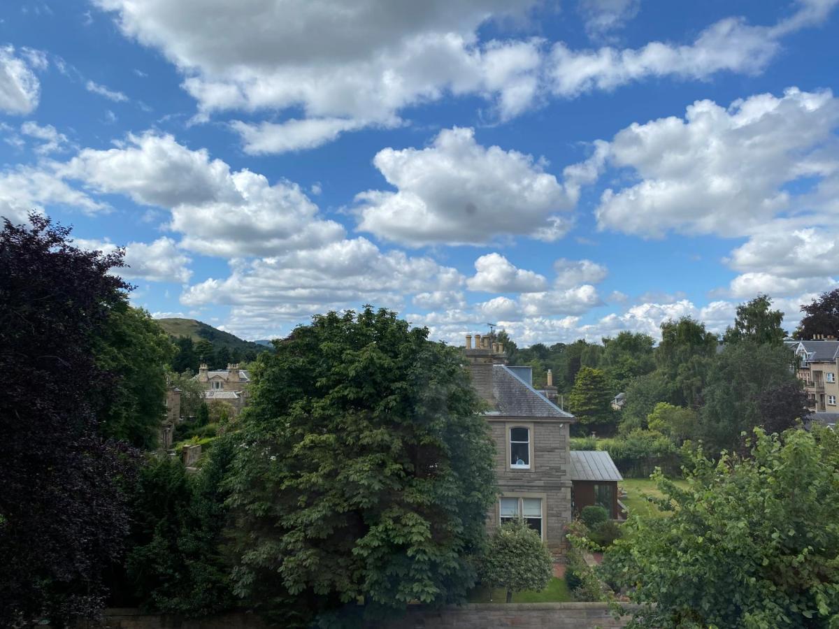 Claremont House Bed & Breakfast Edinburgh Exterior photo
